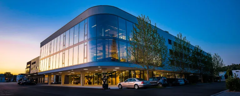 2PX05054 HDR 3 1 768x307