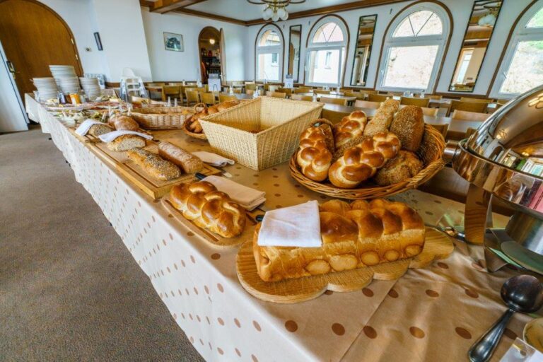 Gasthaus Hulftegg hulftegg gasthaus 3 1 768x512