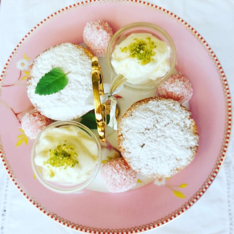 Teehaus UMAMI 7456251D 6D17 4E80 B827 803ED20D993C 768x768