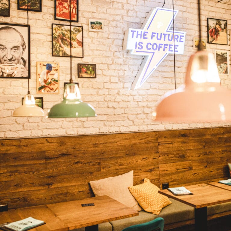 Kaffeehaus Max The future is coffee MAX 768x768