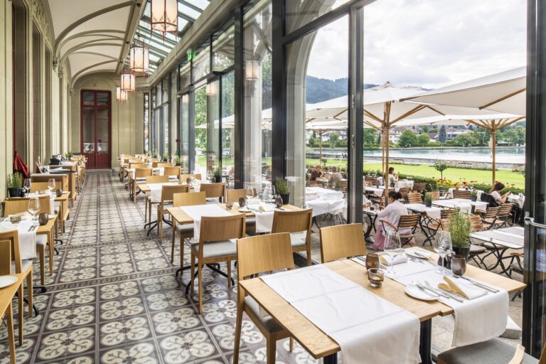 2019 07 Veranda 3 768x512