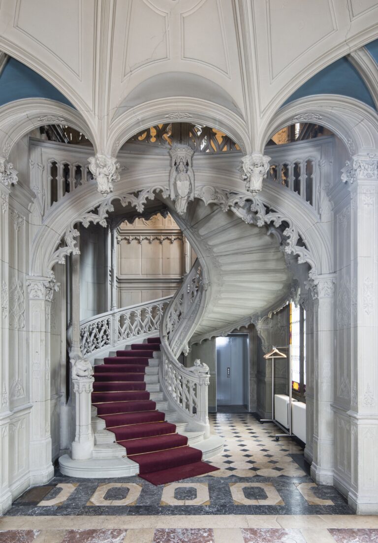 2019 Treppenhaus 3 768x1102