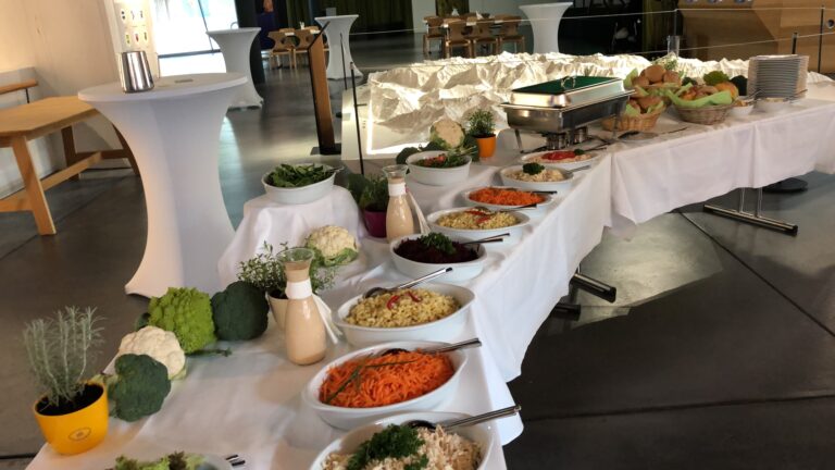 Restaurant Jungfrau-Aletsch Stehlunch 768x432