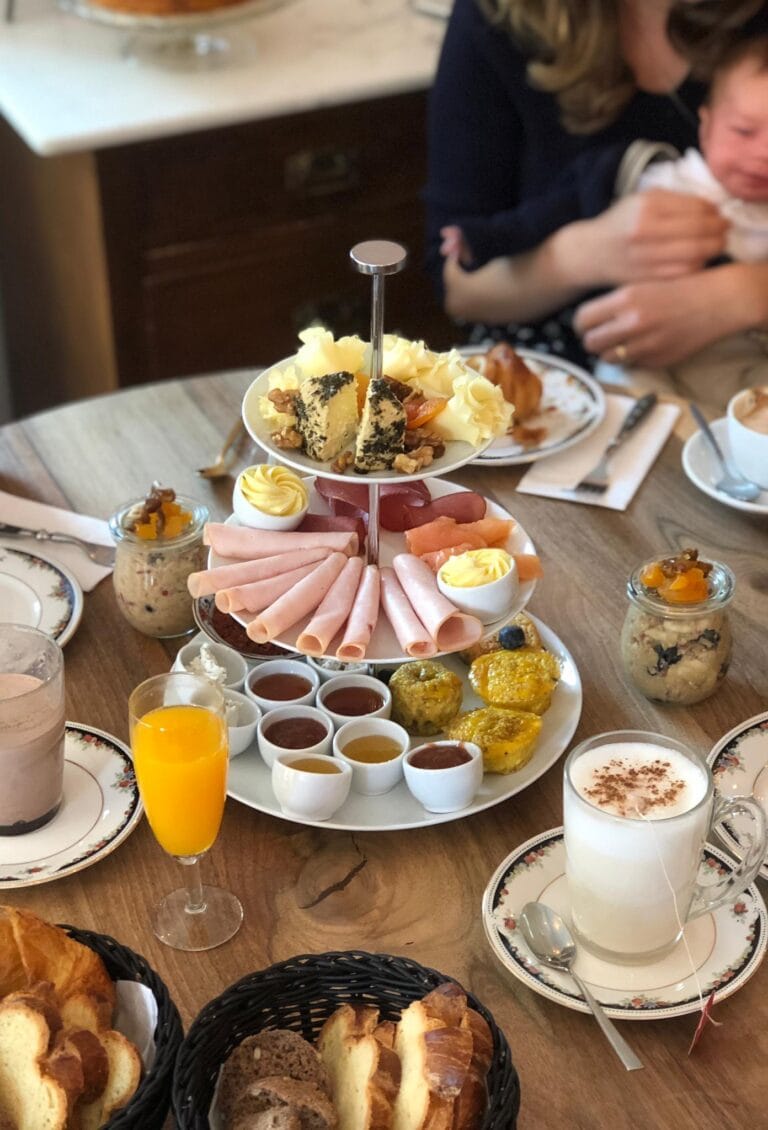 Muttertagsbrunch DD59212E C8C1 4AC0 AD93 E5C1C6B8C41E 768x1130