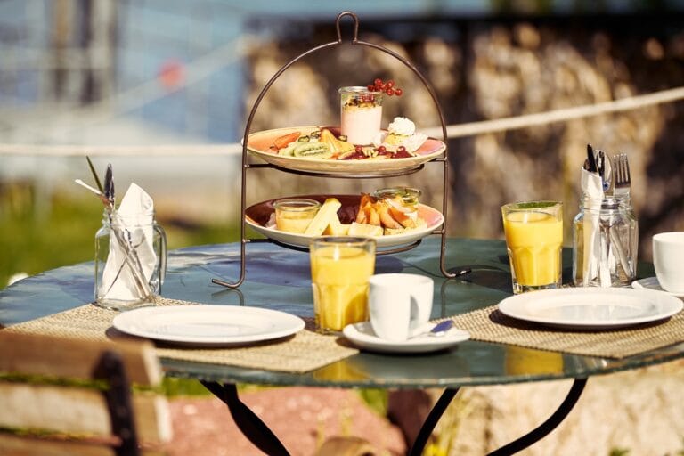 Frühstück unter der Woche in St. Gallen Sagibeiz Frühstück Desserts 2763 2 768x512