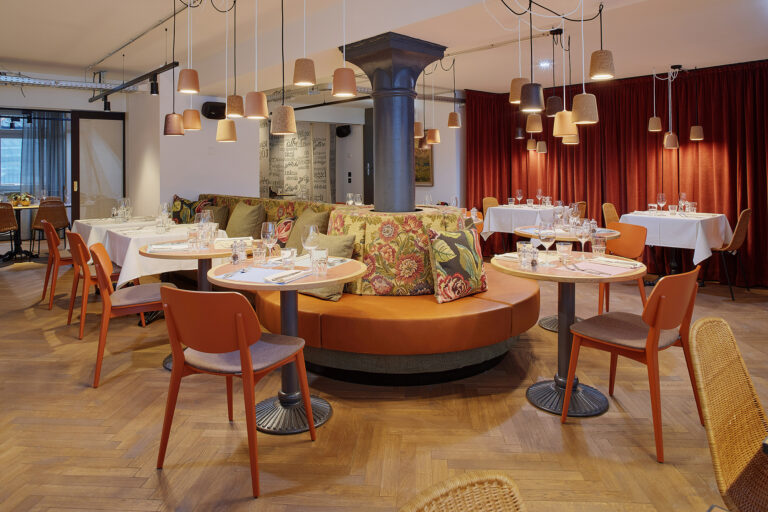 Restaurant Röschtigrabe GA220627 H 026M Baerenstube 768x512