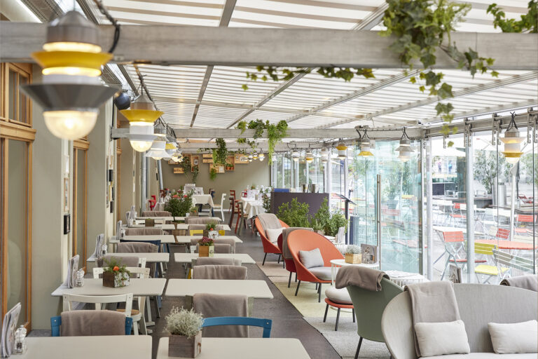 Restaurant Röschtigrabe GA220929 H 275 Wintergarten 768x512