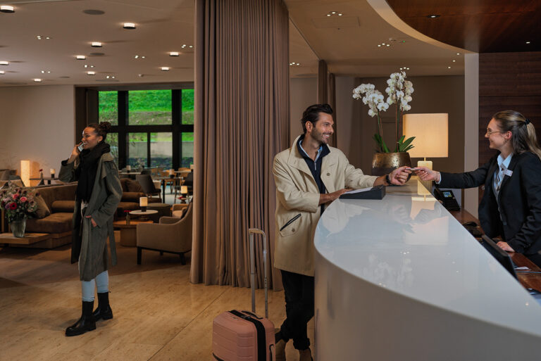 aigu Restaurant & Bar PH 0238 768x513