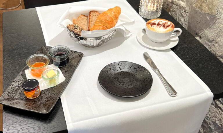 Unkompliziert 1500 768x458