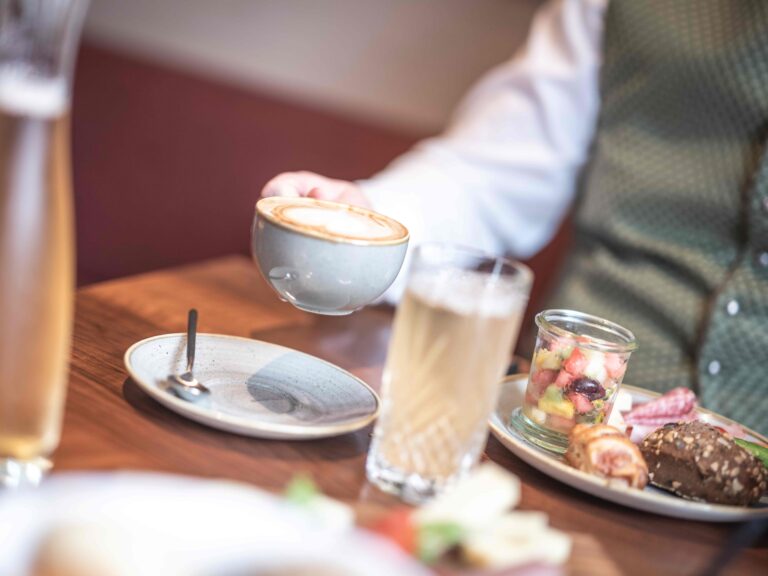 Dorfhus Gupf 20240620 BSCF8914 768x576