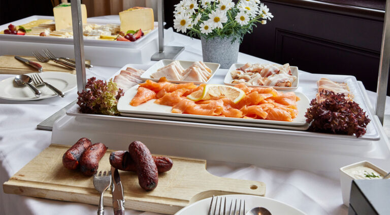 Gasthaus Albisgütli gasthaus albisguetli zuerich restaurant brunch 2 768x423