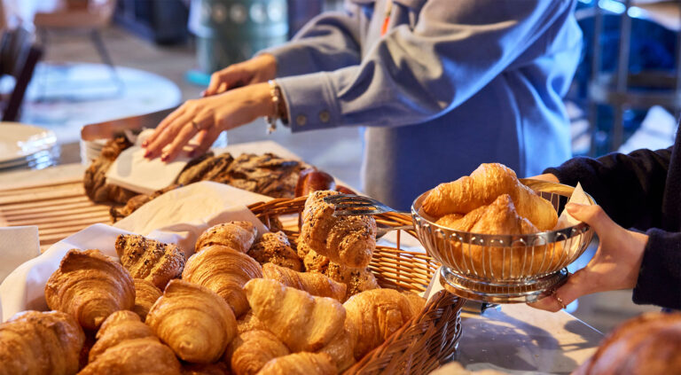 Gasthaus Albisgütli gasthaus albisguetli zuerich restaurant brunch 4 768x423