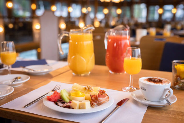 Thunerseebrunch 20220807  10A5249 768x512