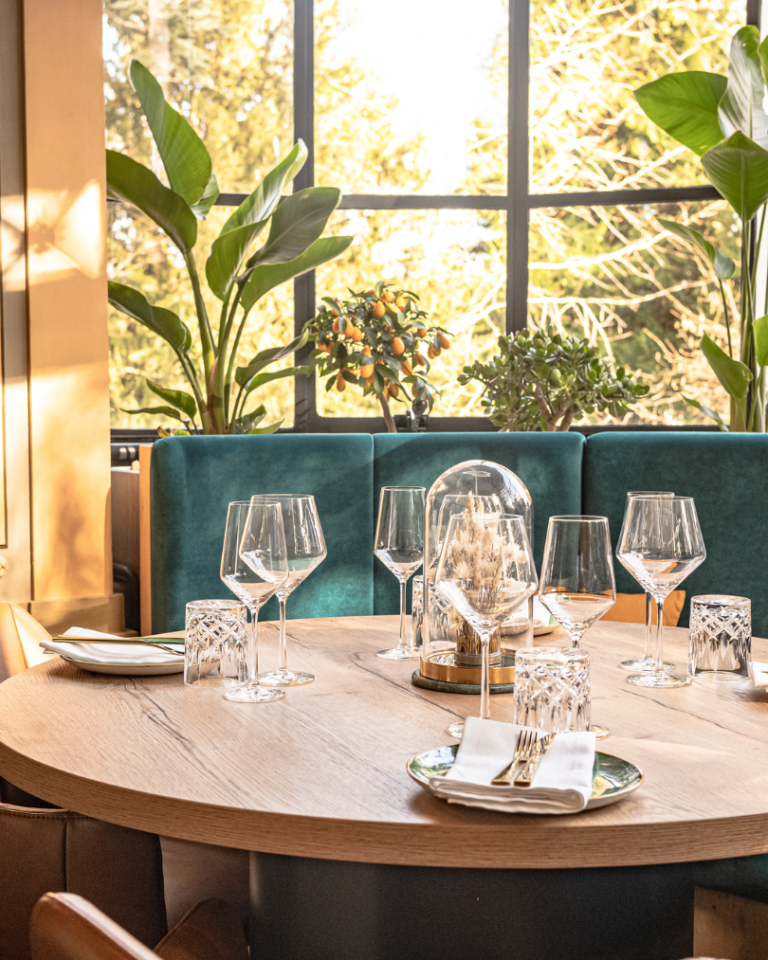 Thalvie Café & Bar 5 768x960