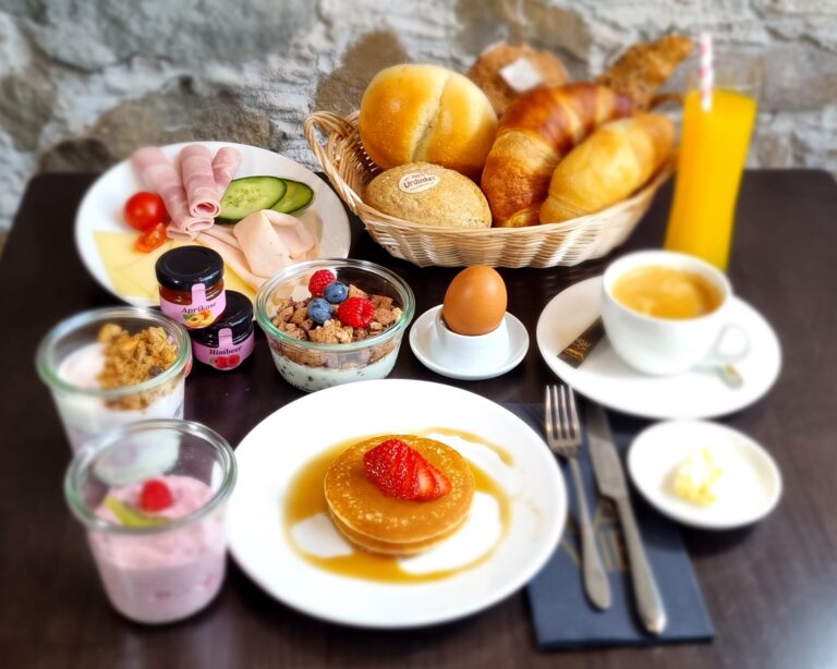 La vie en rose Brunch Indoor 768x614