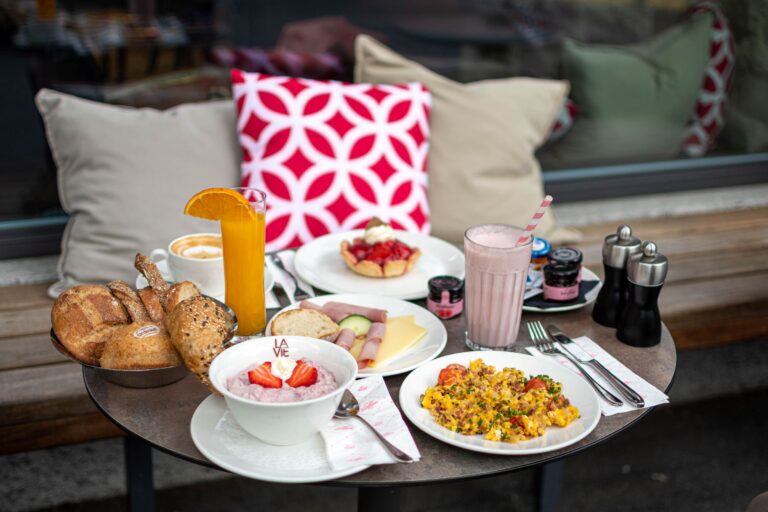 La vie en rose Brunch Outdoor 2 768x512