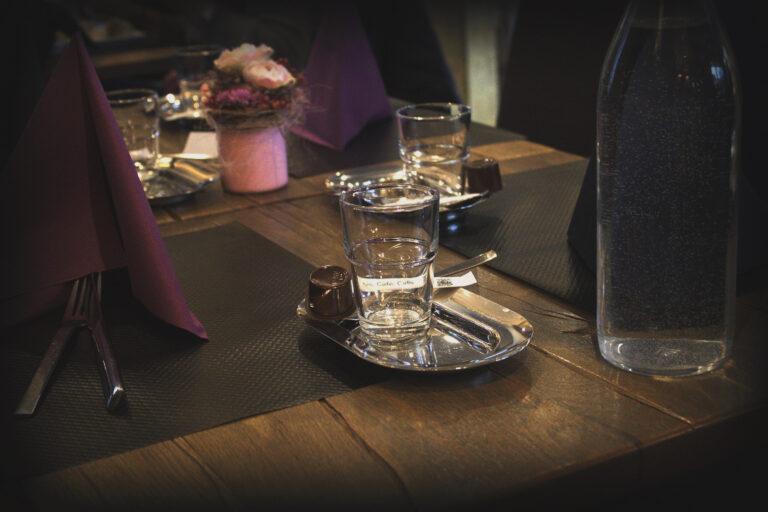 Landcafé F7F88893 3D39 4757 8BD3 8C60CEA27BF4 768x512