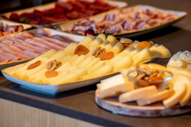 2306 0955 by.davidbirri 768x512