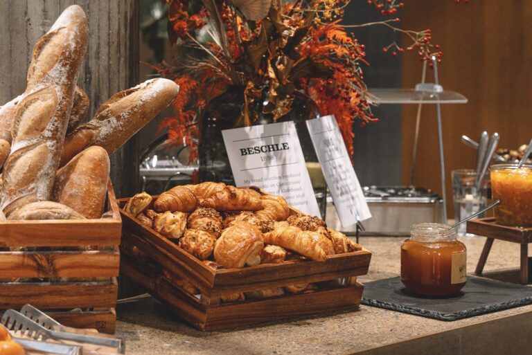 brunch nomad1 768x513