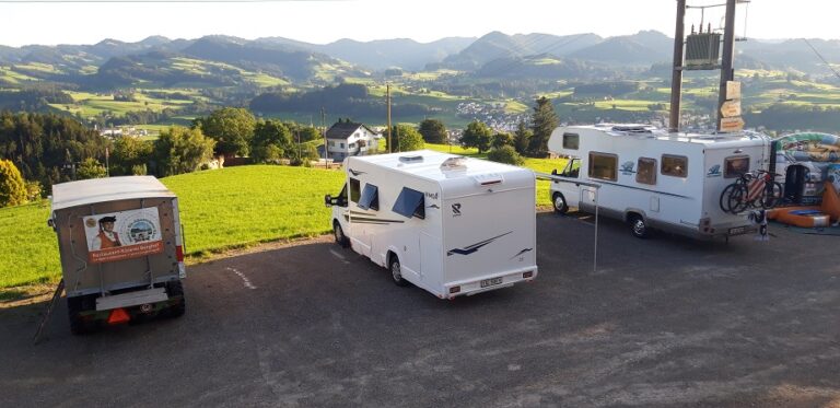 20200712 195359 768x373